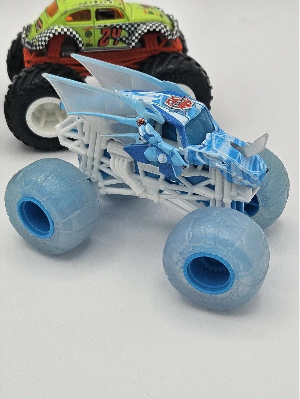 2 Hot Wheels, 2 Monster Jam Lot of 4 With Grave Digger
